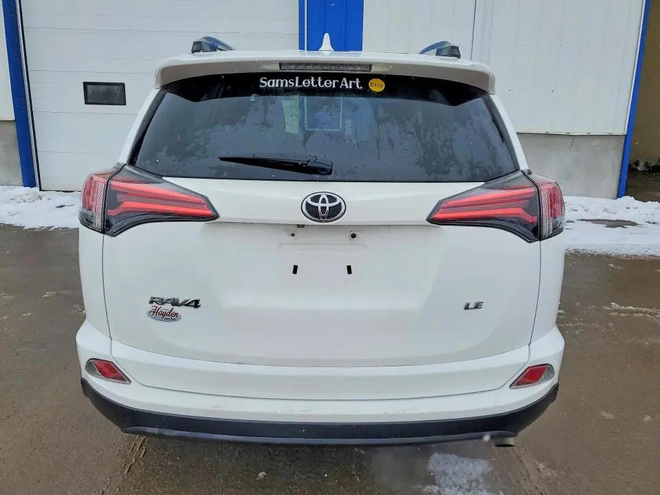 2018 TOYOTA RAV4 LE - Image 7